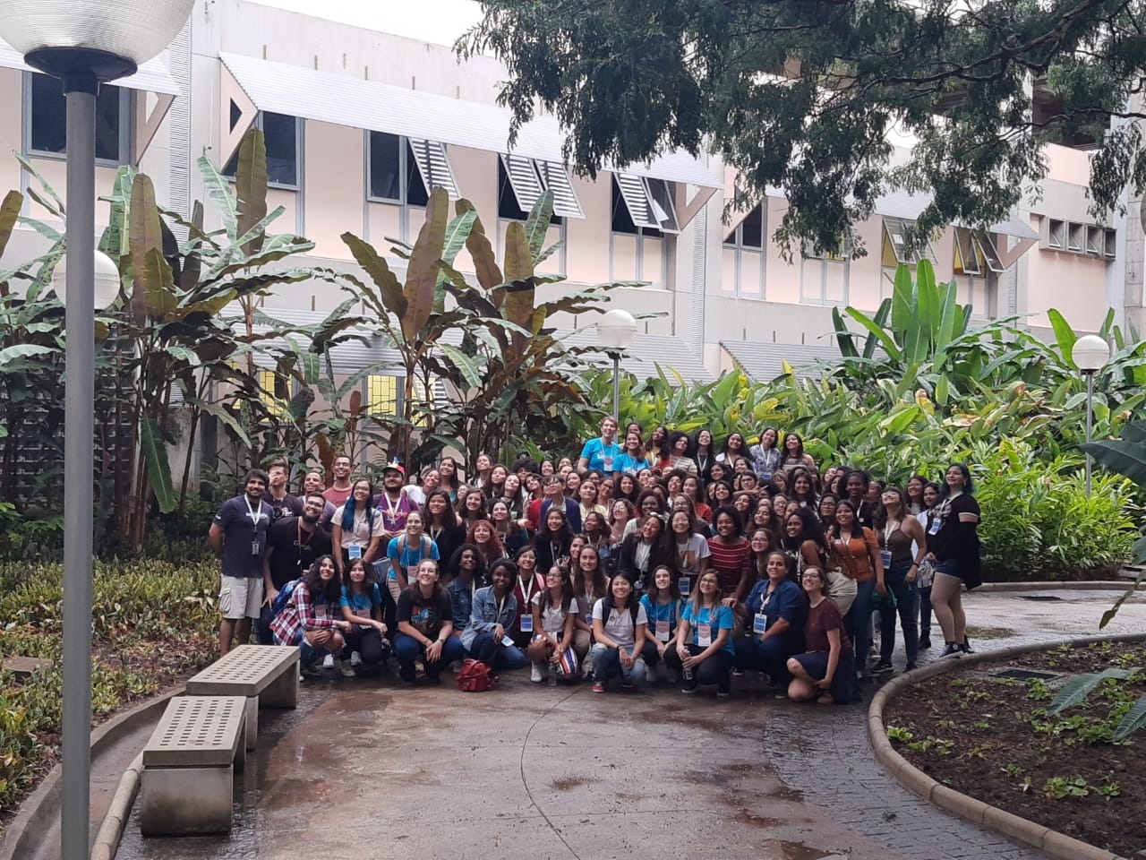 As alunas do Câmpus Goiânia do IFG visitaram Google Brasil, em Belo Horizonte (MG), de 30 de outubro a 2 de novembro, junto a outras estudantes do país.