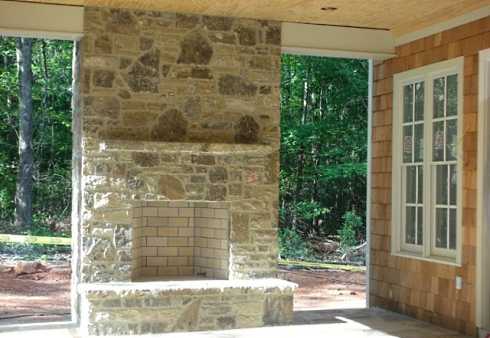 490x338-outdoor-patio-designs-12-covered-patio-with-fireplace-490-x-338.jpg - 24.35 kb