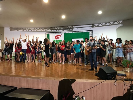 Estudantes em festa na abertura do JIF Goiás 2018